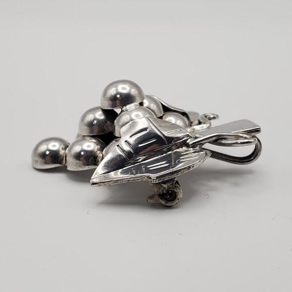 Vintage 925 Taxco Mexico Sterling Silver Grapes Brooch / Pendant - Picture 5 of 8